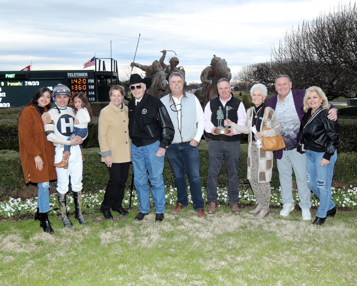 OAKLAWN AND THE ARKANSAS H.B.P.A. THANK THOROUGHBRED OWNERS WITH OWNER’S REWARD