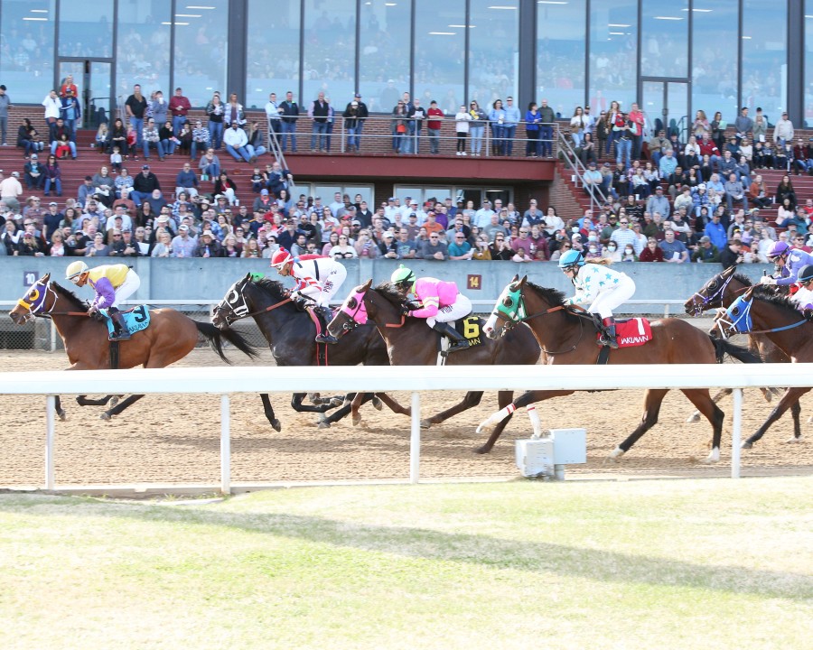 OAKLAWN INCREASES PURSES; ADDS A RACE DAY Oaklawn Racing Casino Resort